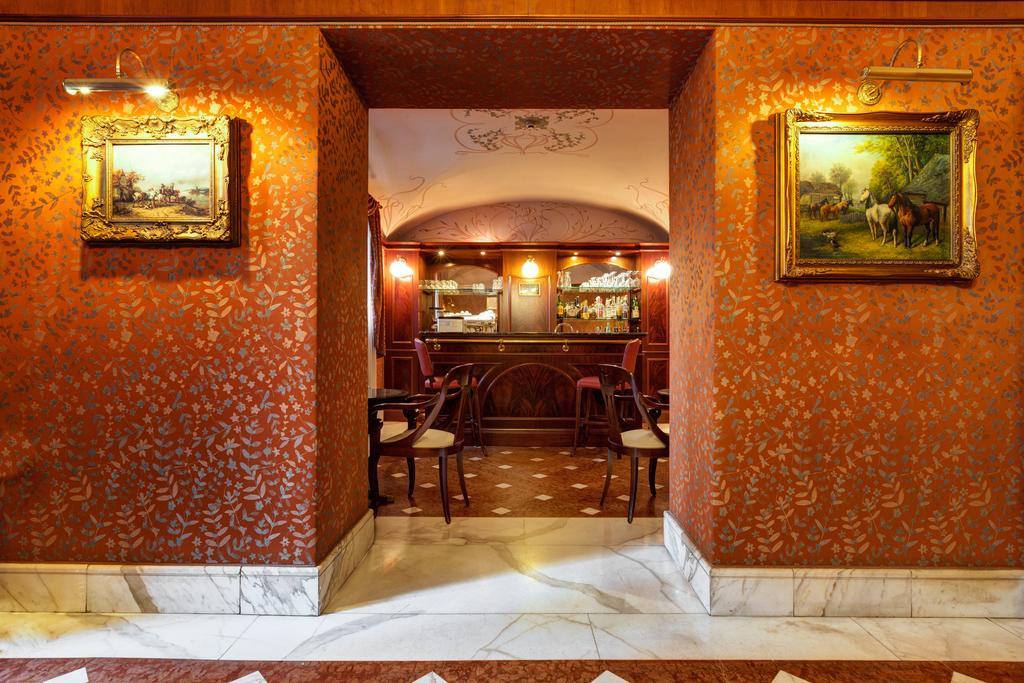 Hotel Villa Morgagni Рим Екстериор снимка