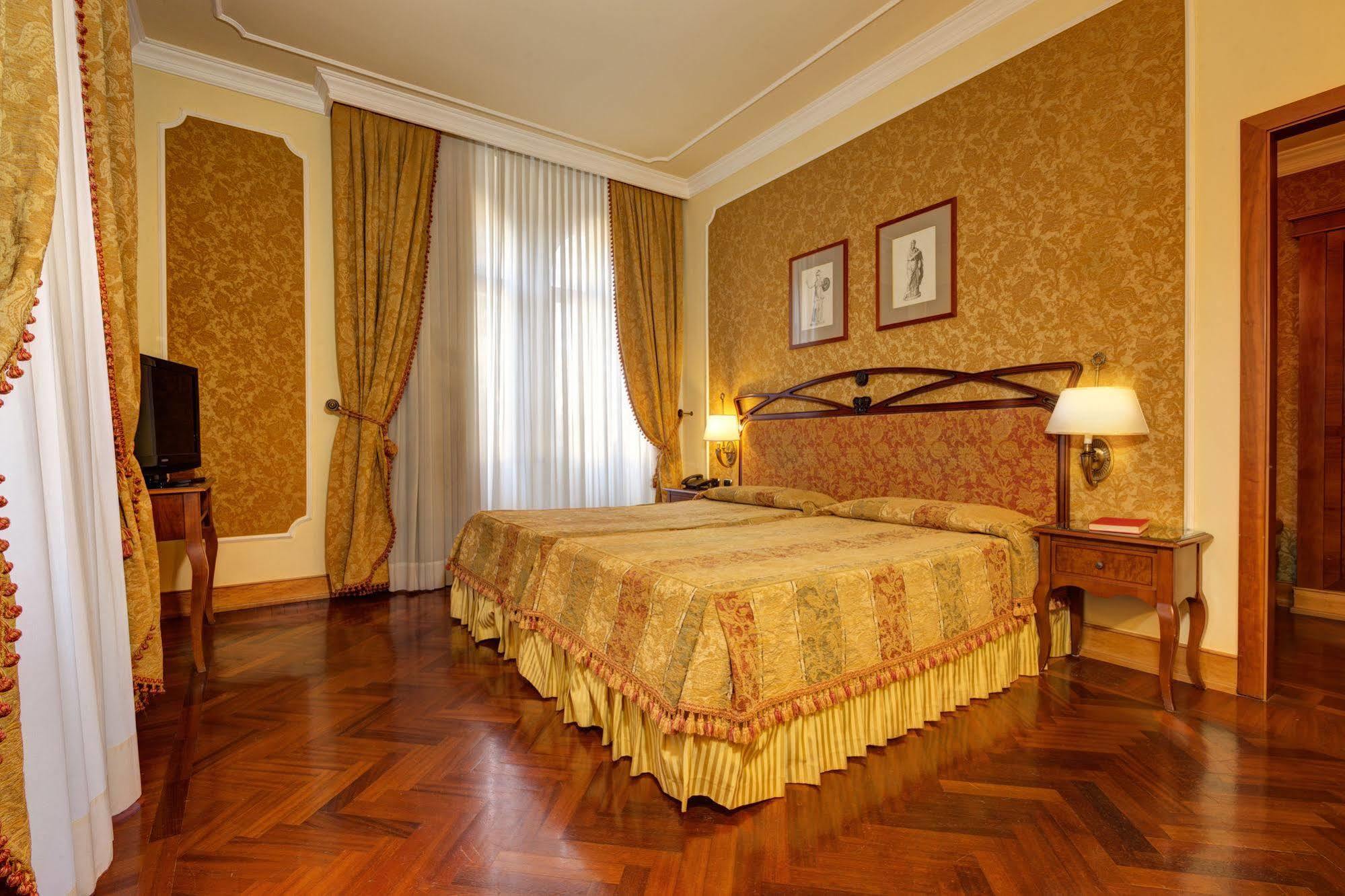 Hotel Villa Morgagni Рим Екстериор снимка