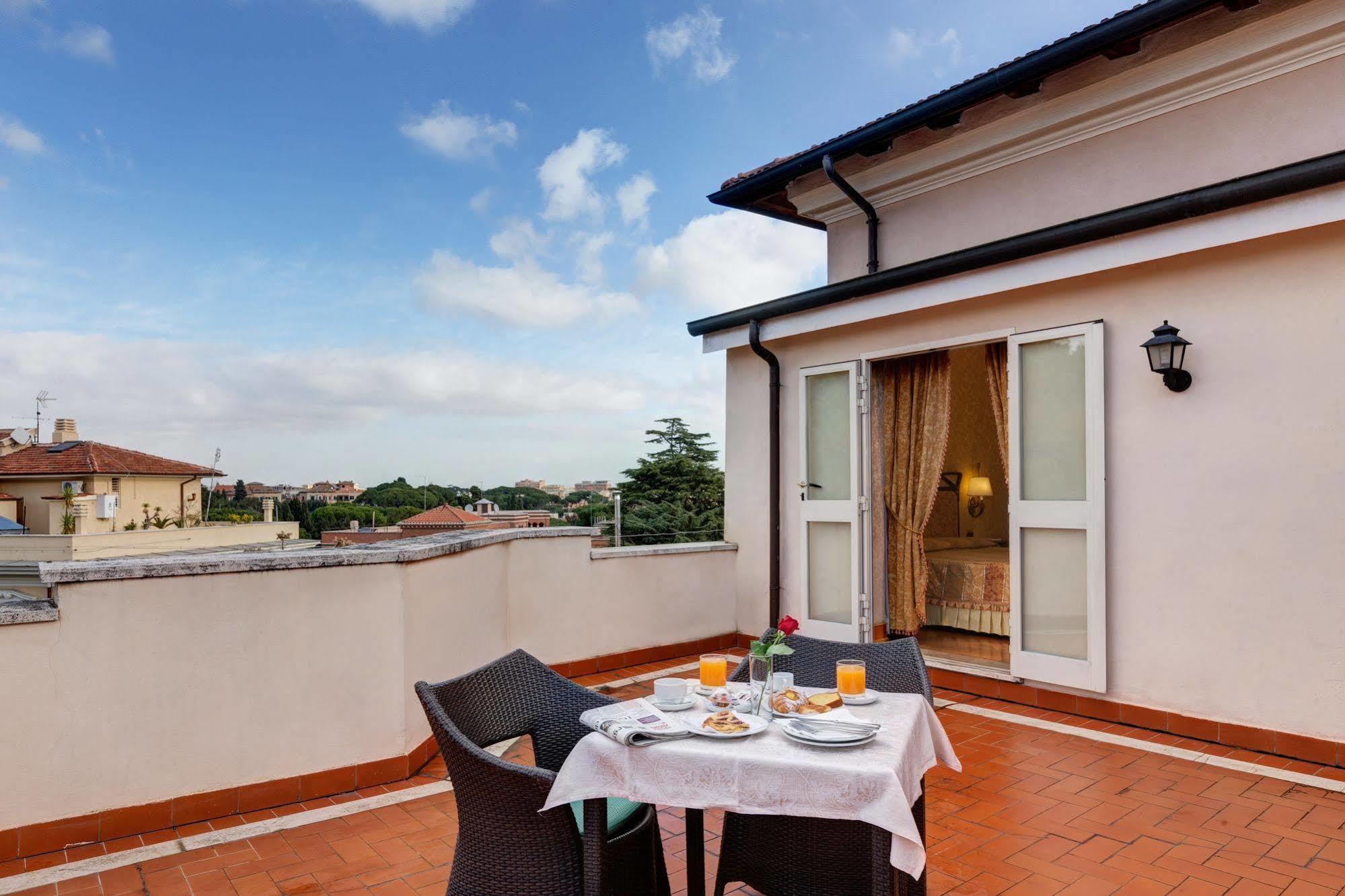 Hotel Villa Morgagni Рим Екстериор снимка